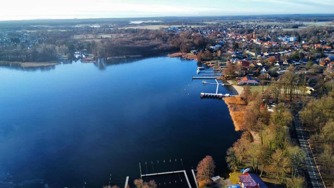 Pension Und Ferienwohnung Walther App. 2 Storkow  Exteriör bild